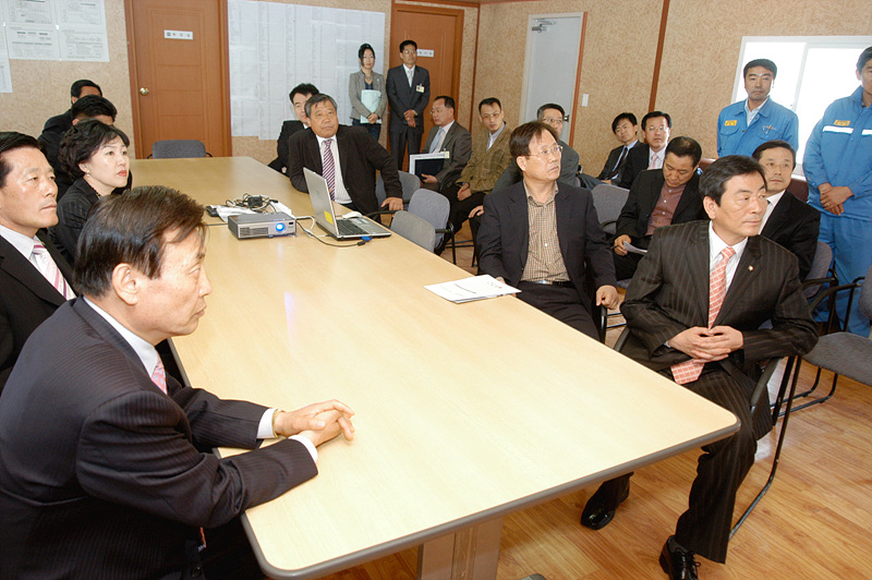 제122회 순천시의회 광양만권 개발현장 방문