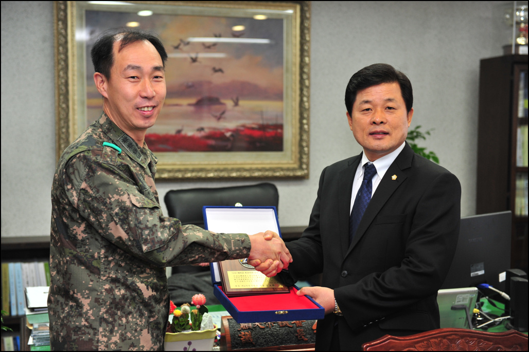 5대대 감사패 수여