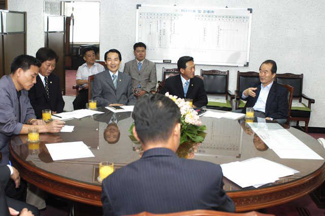 허상만 농림부장관 순천시의회 방문