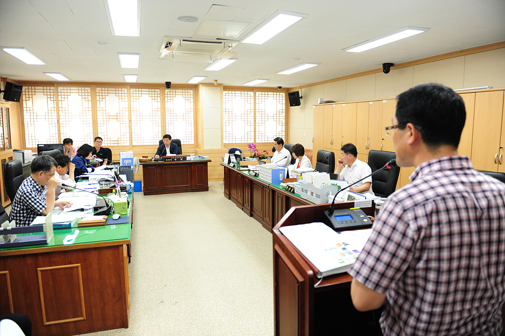 행정자치위원회 회의