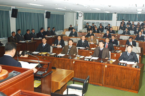 2003-02-14 제85회 임시회 제2차 본회의