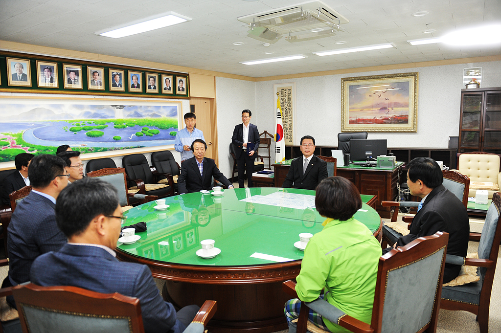 2013년 회계연도 세입·세출 결산감사위원 위촉장 전달