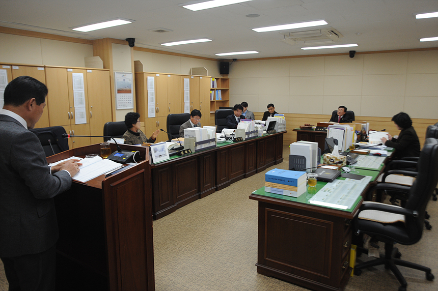 문화경제위원회 행정사무감사 회의