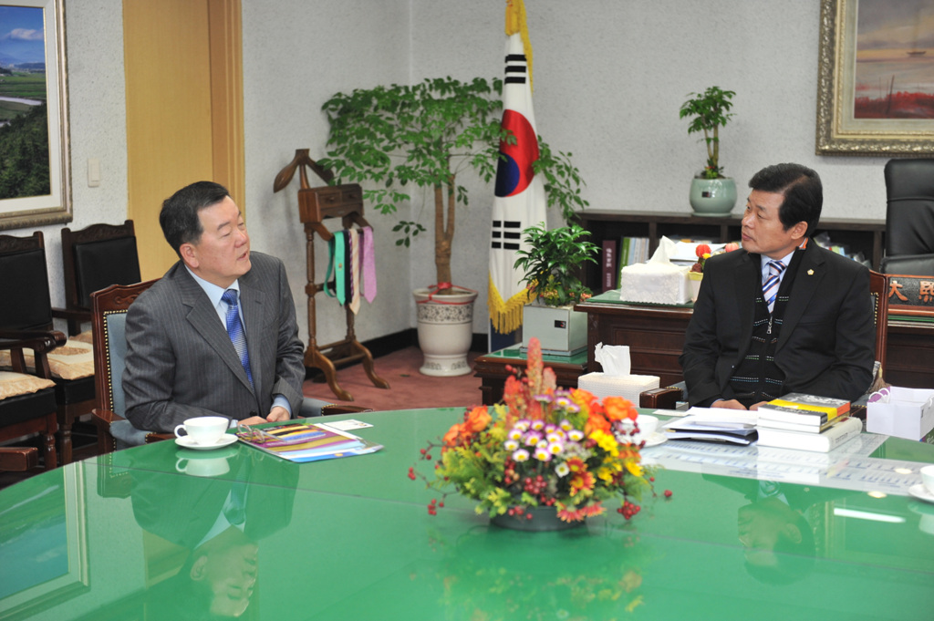 공군 관계자 방문