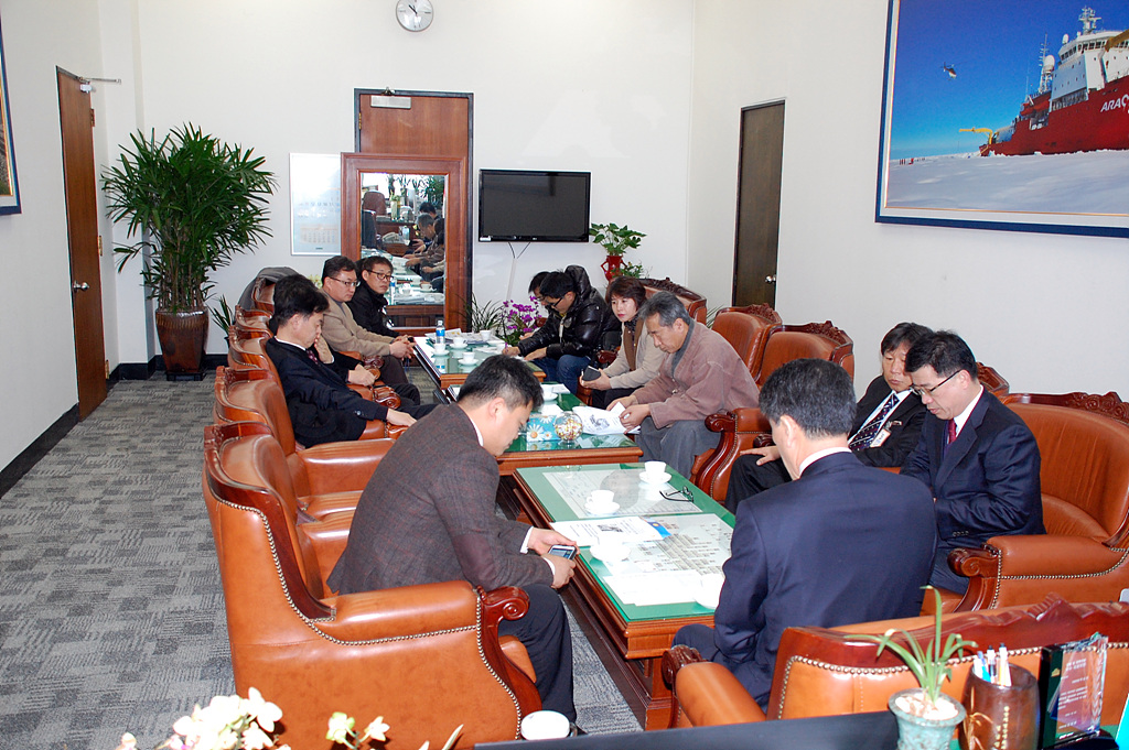 코스트코 입점 관련 국회 방문