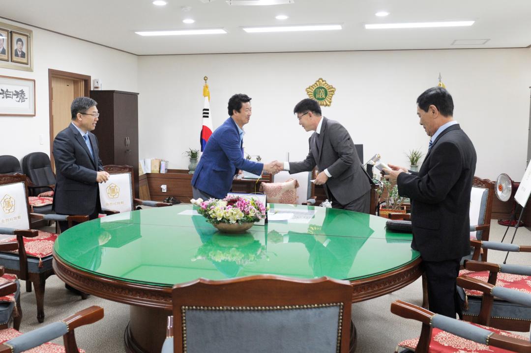 세입세출 결산위원 위촉식 및 입법고문 위촉식