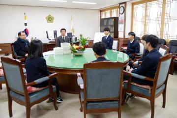 매산중학교 의회 체험관련 '의장님과 대화'