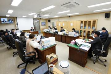 제237회 순천시의회 제2차 정례회 행정자치위원 회의(행정사무감사)