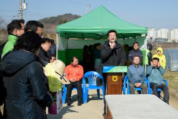 조기햅쌀 노지 첫 모내기 행사