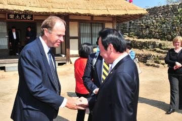 콜롬비아 시장과 오찬