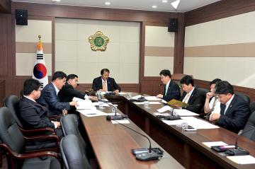 의회운영위원회 회의