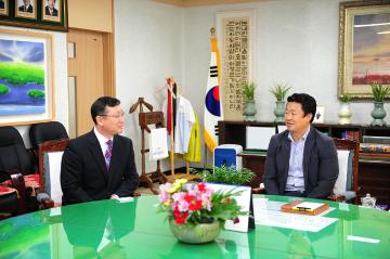 제13대 명창환 부시장님 의장실 방문