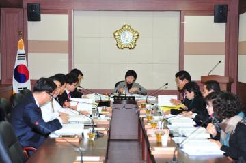 예산결산특별위원회