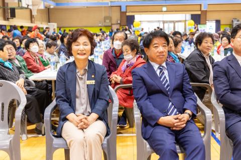 2025_10_25(토)_왕조2동 노인의날 경로위안행사