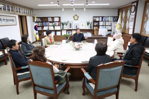 2025_2_3(월)_화훼협회 회장단 의장실 방문