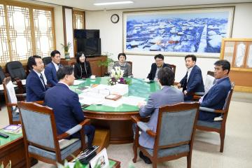 김해영 최고위원 의장실 방문