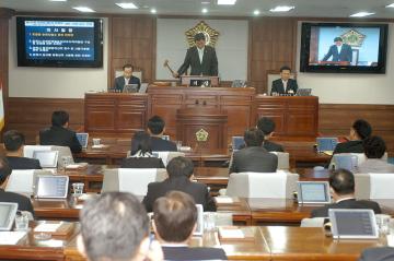 제122회 순천시의회(임시회) 제2차 본회의