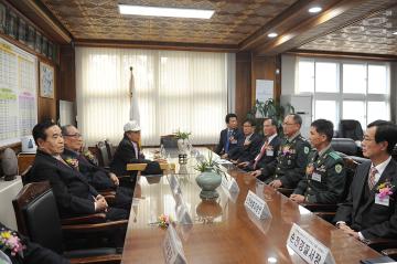 순천매산고등학교 졸업 6·25 참전용사 명패 증정식