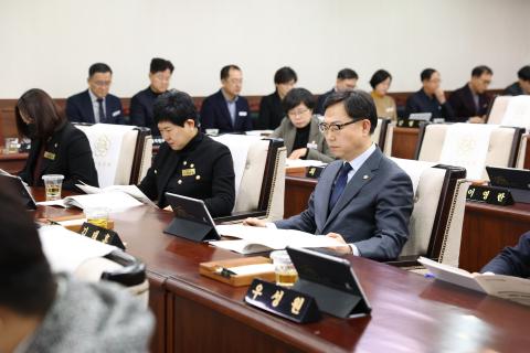 2025_2_18(화)_제284회 임시회 제1차 본회의