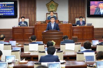 제215회 정례회 제2차 본회의