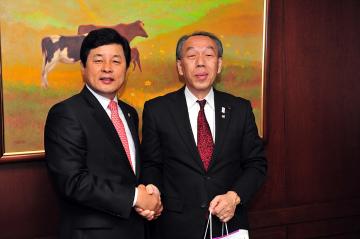 일본 도쿄도 신주쿠의회 간담회