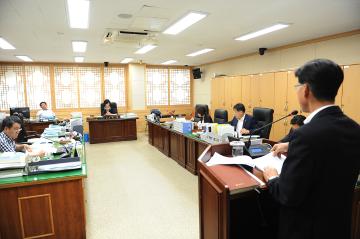 행정자치위원회 회의