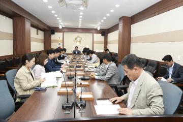 5월 의회사무국 직원 정례조회