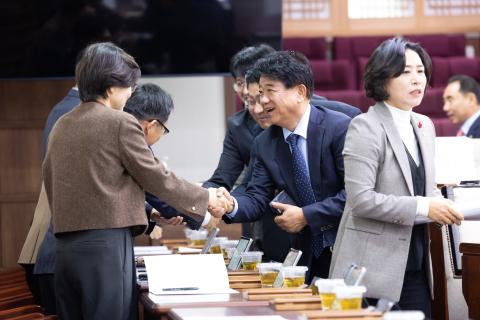 2025_11_25(화)_제291회 제2차 정례회 제1차 본회의