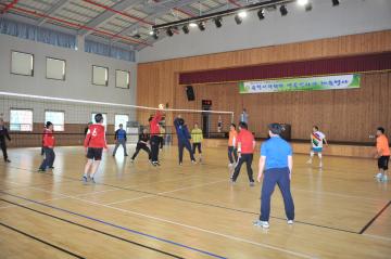 의원과 언론인과의 체육 행사