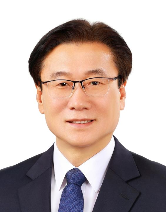 유영철 의장